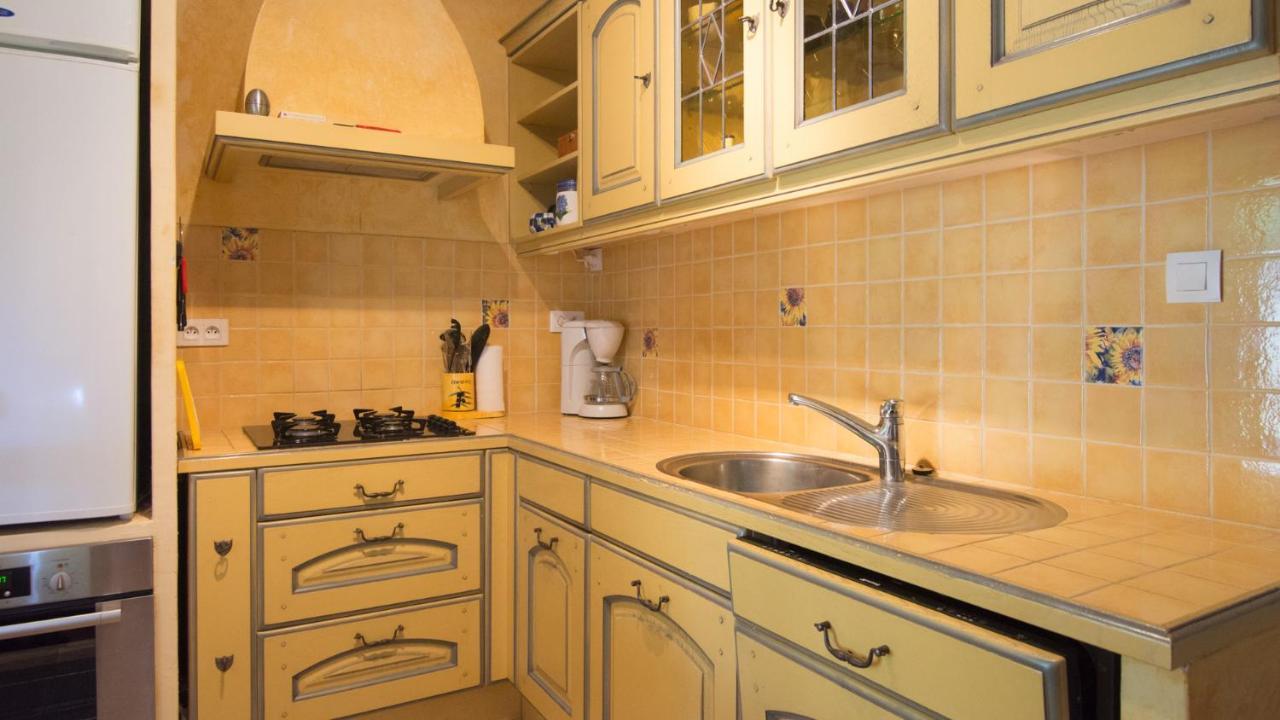 La Petite Grande Apartman Lurs Kültér fotó