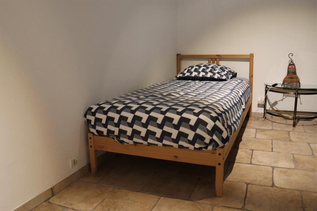 La Petite Grande Apartman Lurs Kültér fotó