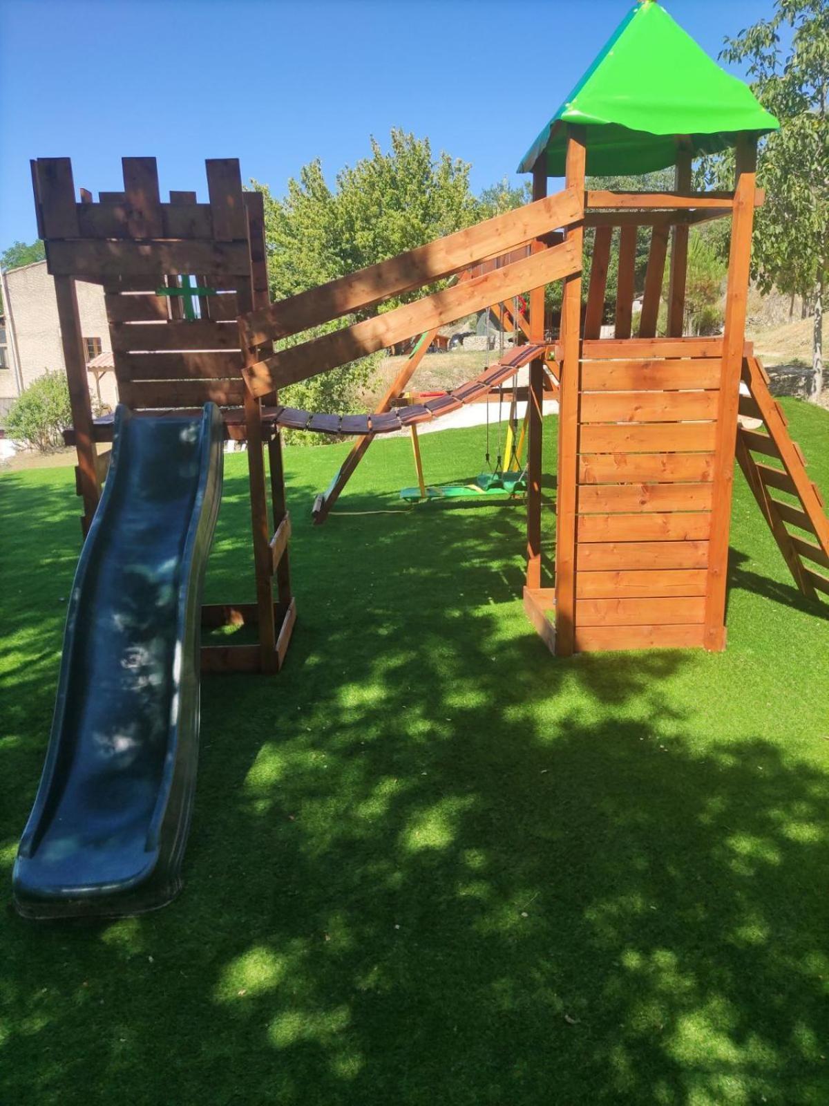 La Petite Grande Apartman Lurs Kültér fotó