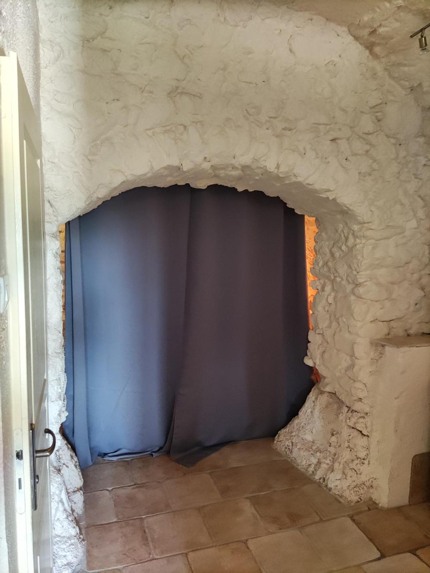 La Petite Grande Apartman Lurs Szoba fotó